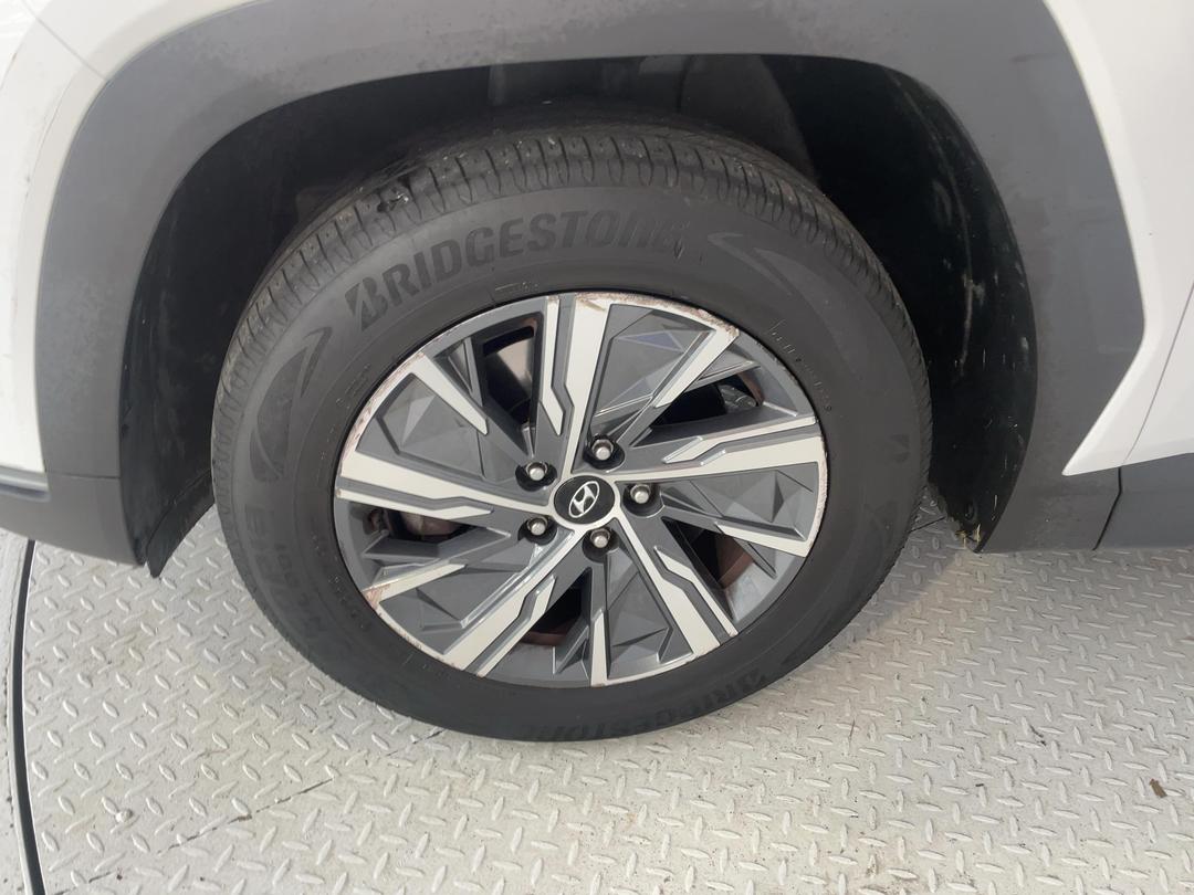 Photo '10' of Hyundai Tucson