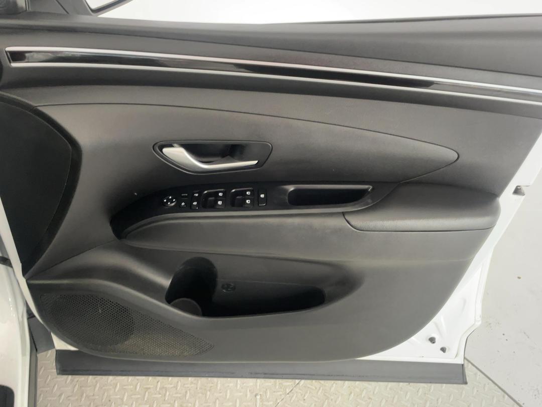 Photo '15' of Hyundai Tucson
