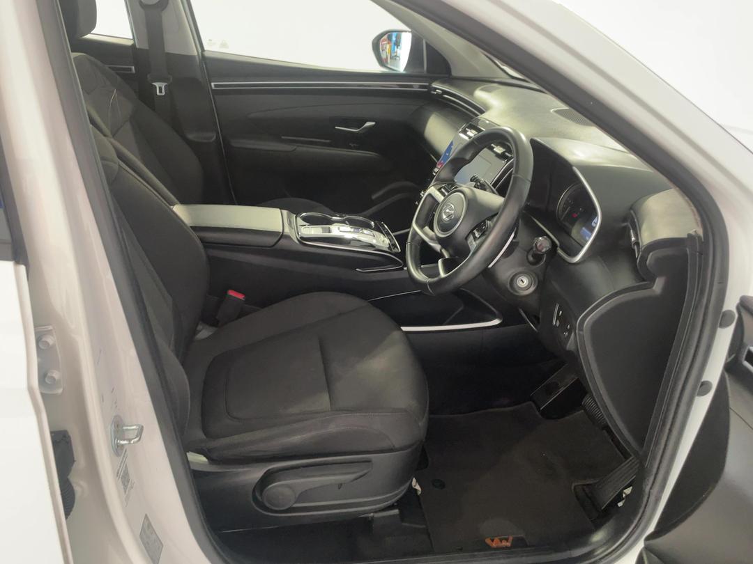 Photo '16' of Hyundai Tucson