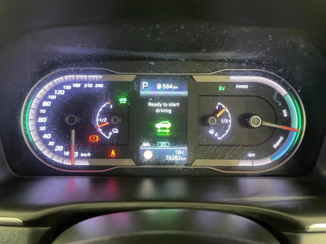 Photo '21' of Hyundai Tucson