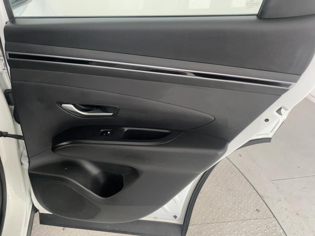 Photo '19' of Hyundai Tucson