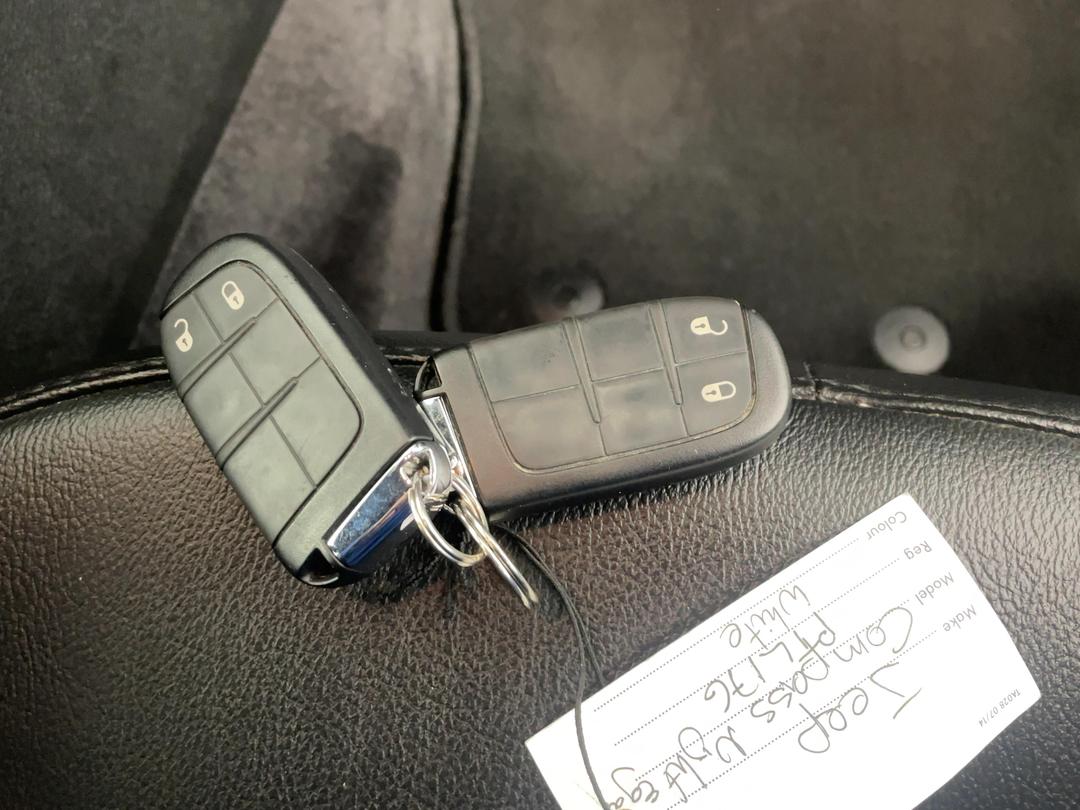 Photo '22' of Jeep Compass