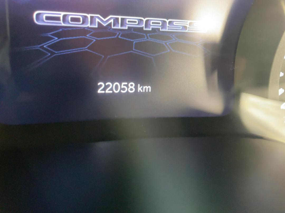 Photo '21' of Jeep Compass