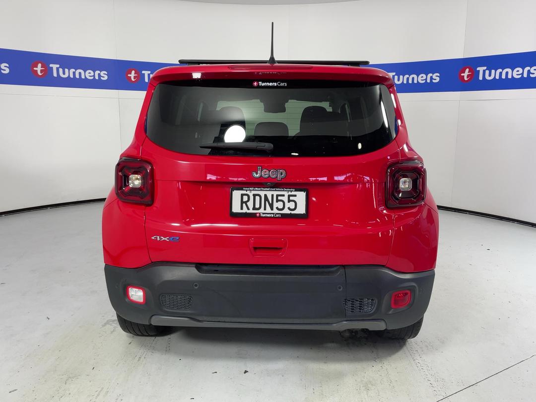 Photo '6' of Jeep Renegade