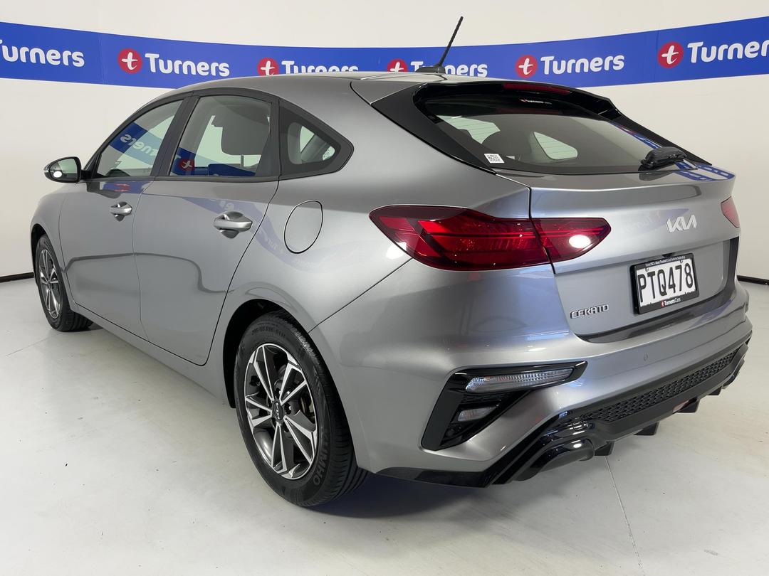 Photo '5' of KIA Cerato
