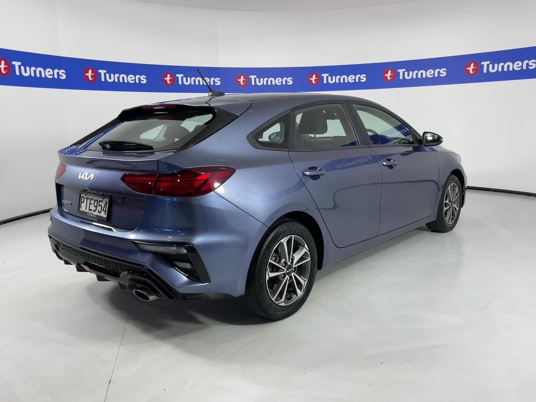 Photo '7' of KIA Cerato