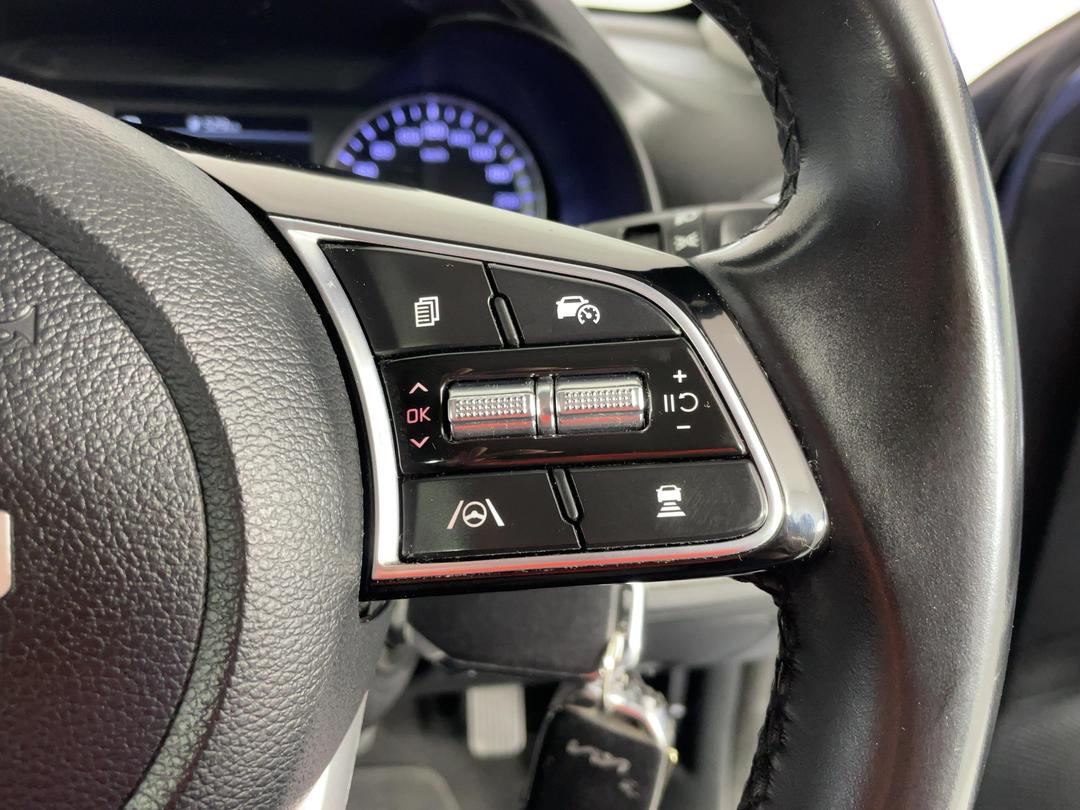 Photo '24' of KIA Cerato