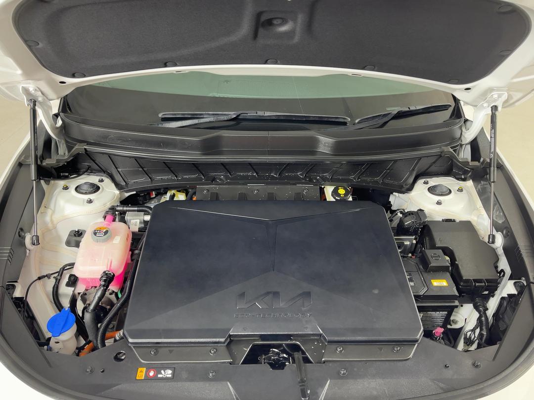 Photo '13' of KIA Niro