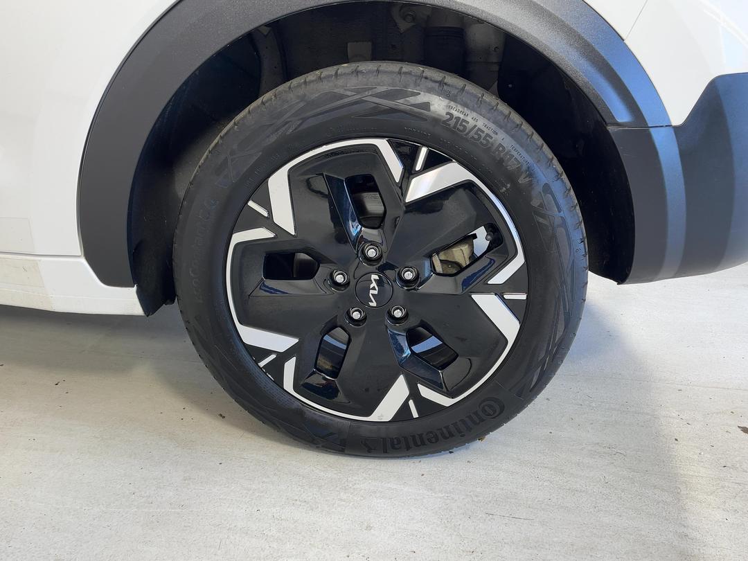 Photo '11' of KIA Niro
