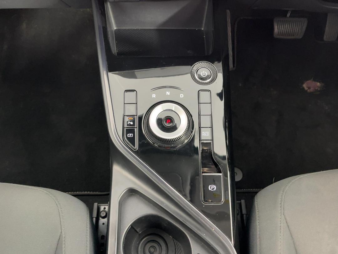 Photo '18' of KIA Niro