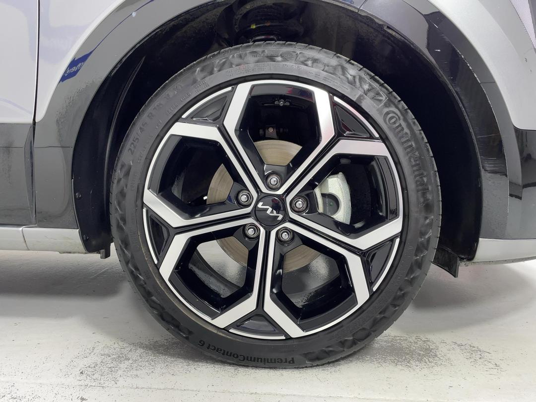 Photo '9' of KIA Niro