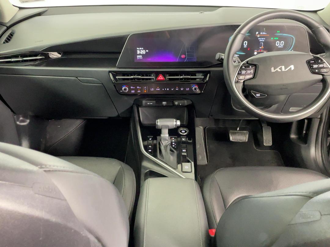 Photo '17' of KIA Niro