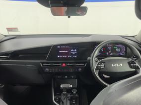 Photo '17' of KIA Niro