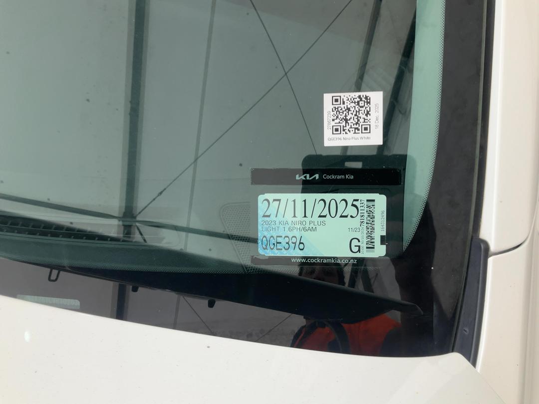 Photo '23' of KIA Niro Plus Light