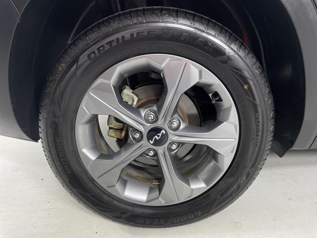 Photo '12' of KIA Seltos