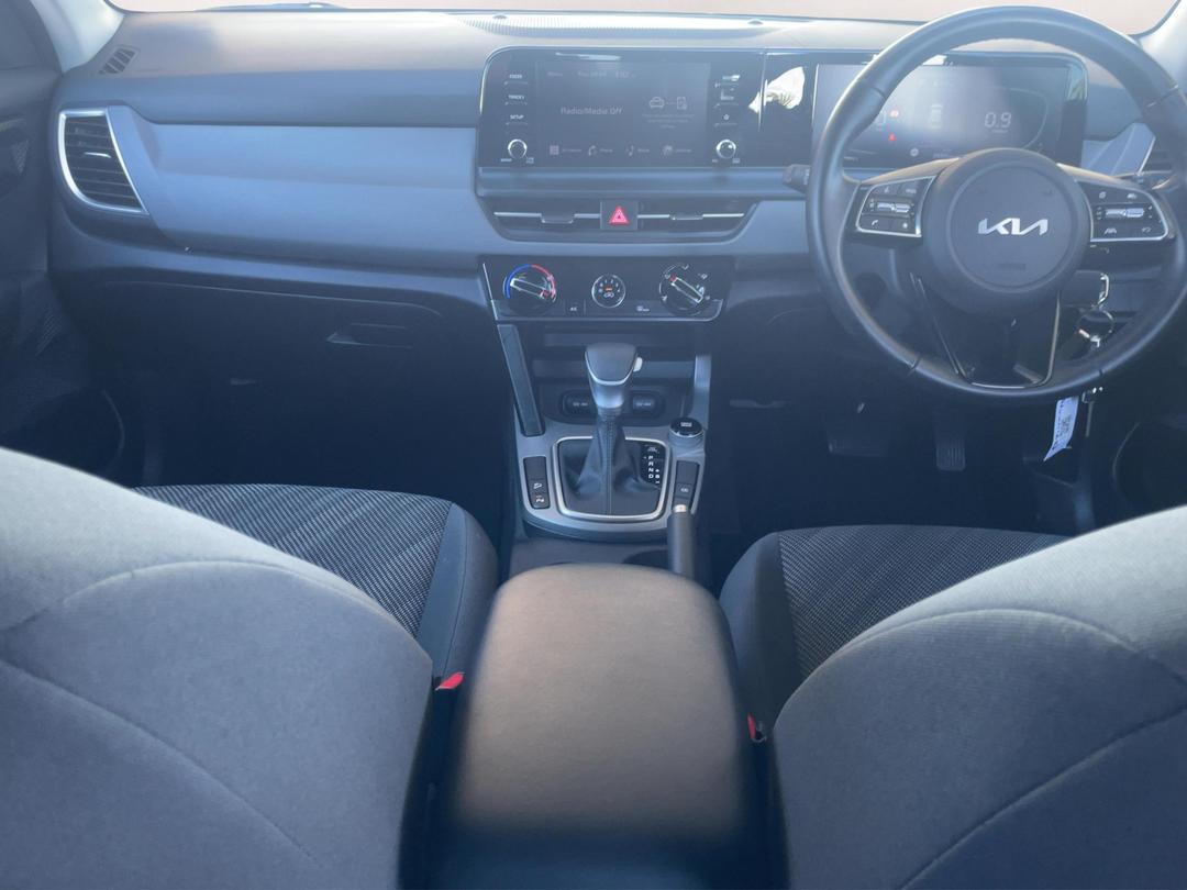 Photo '18' of KIA Seltos