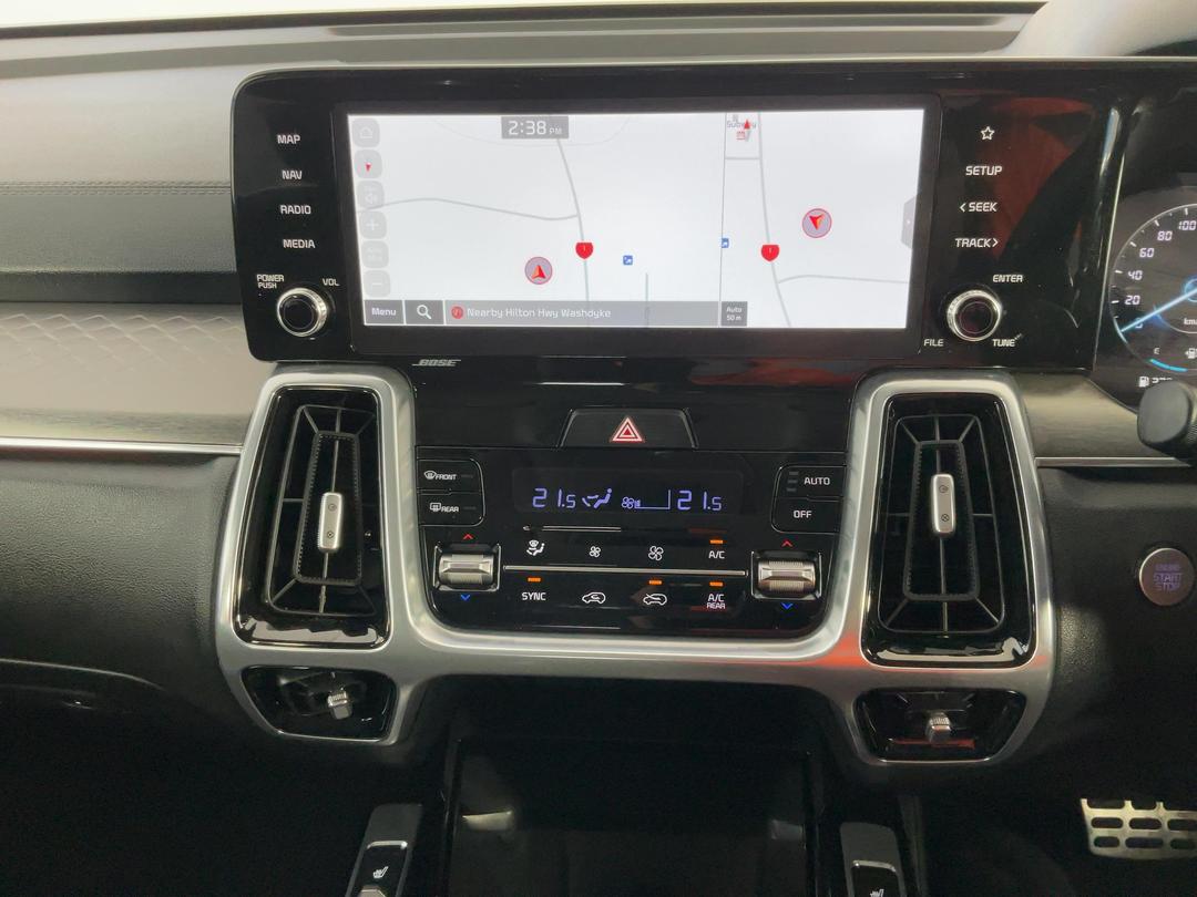Photo '30' of KIA Sorento