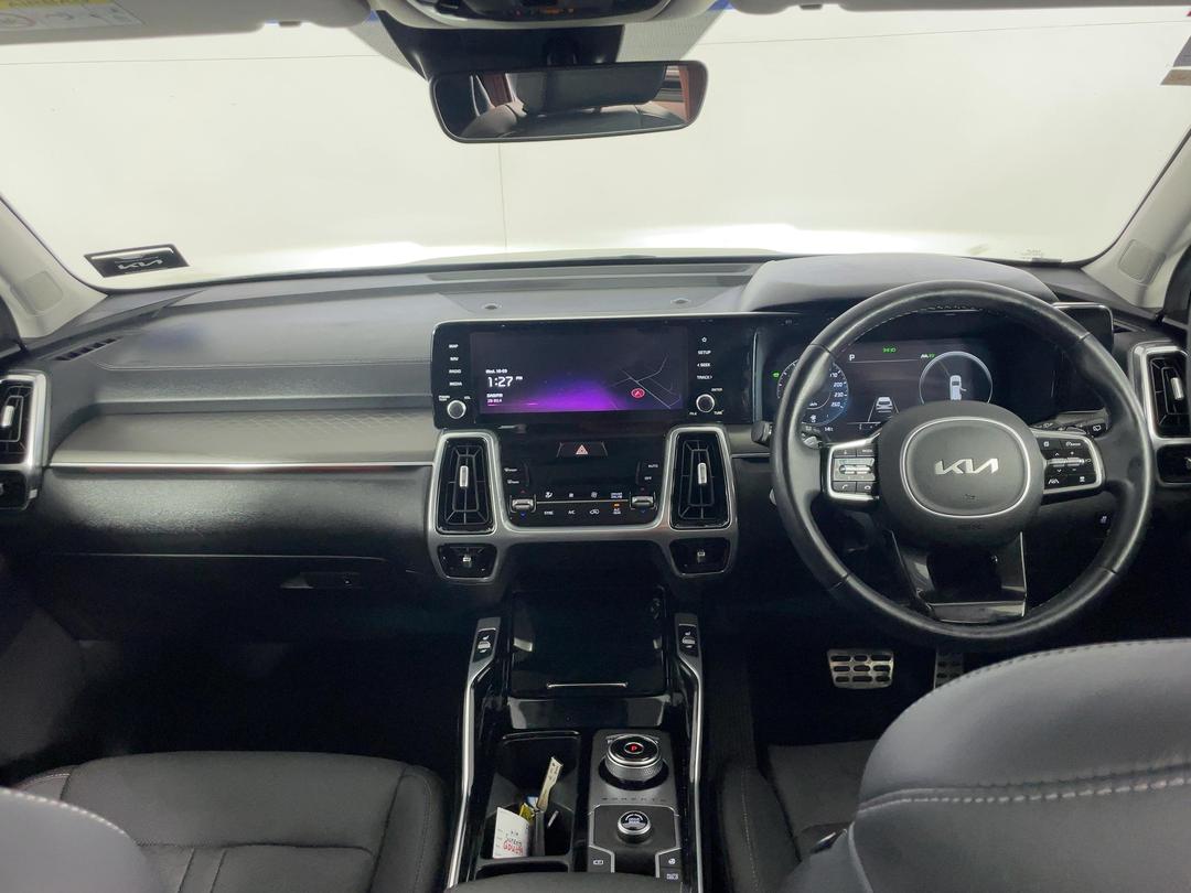 Photo '17' of KIA Sorento