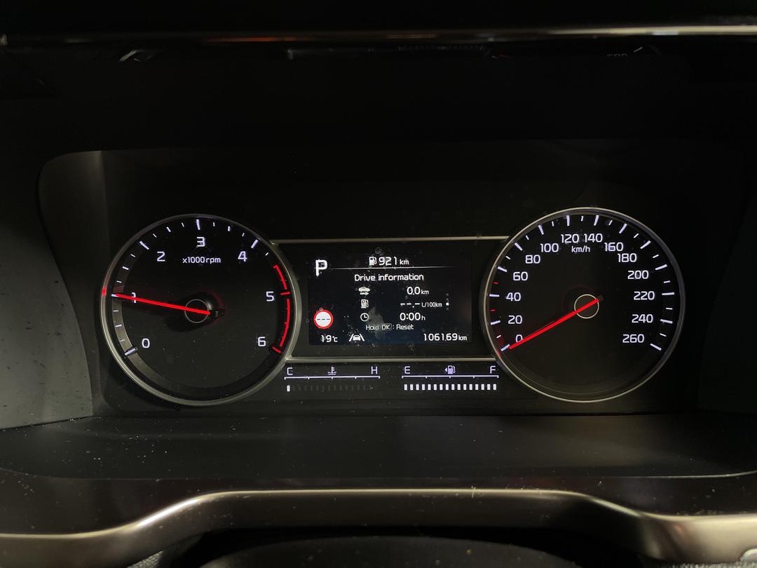 Photo '21' of KIA Sorento