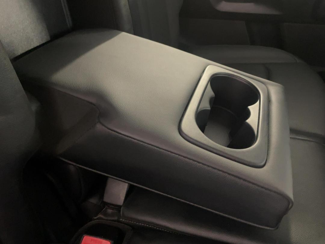 Photo '24' of KIA Sorento