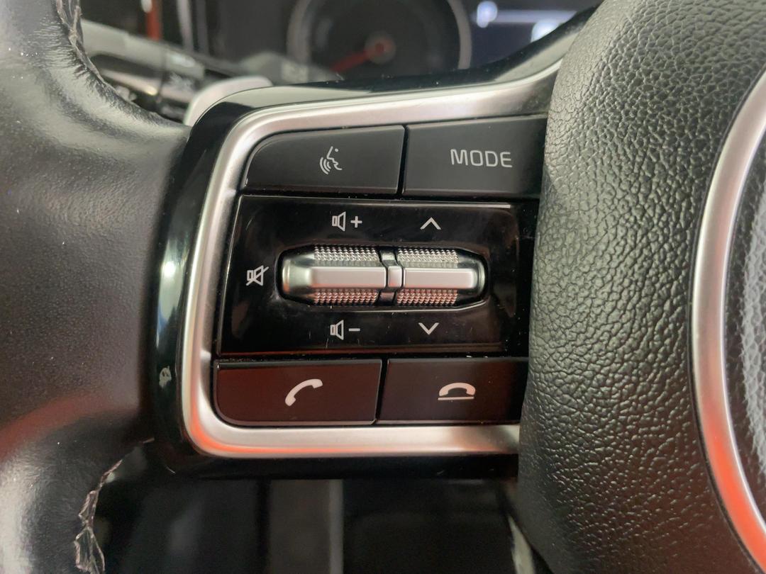 Photo '28' of KIA Sorento