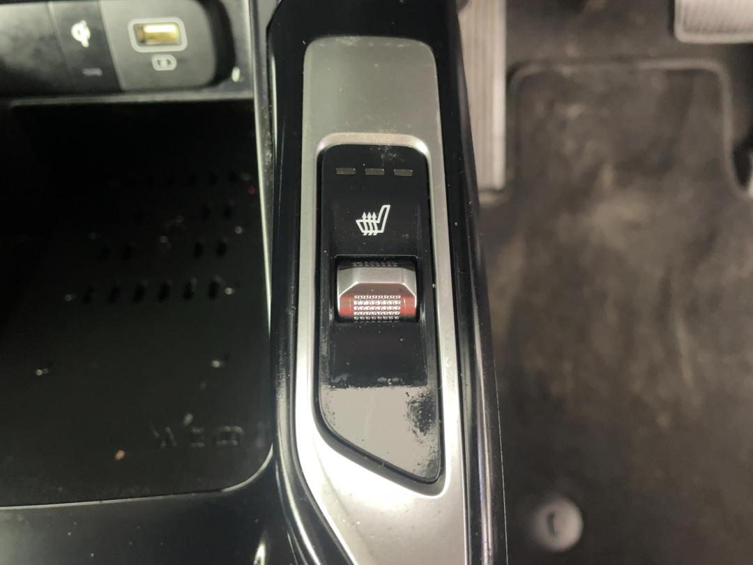 Photo '26' of KIA Sorento