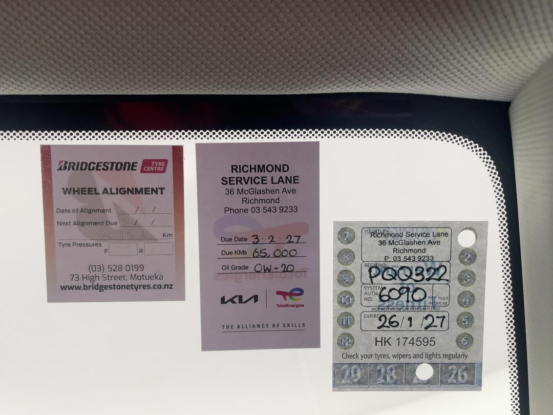 Photo '29' of KIA Sorento