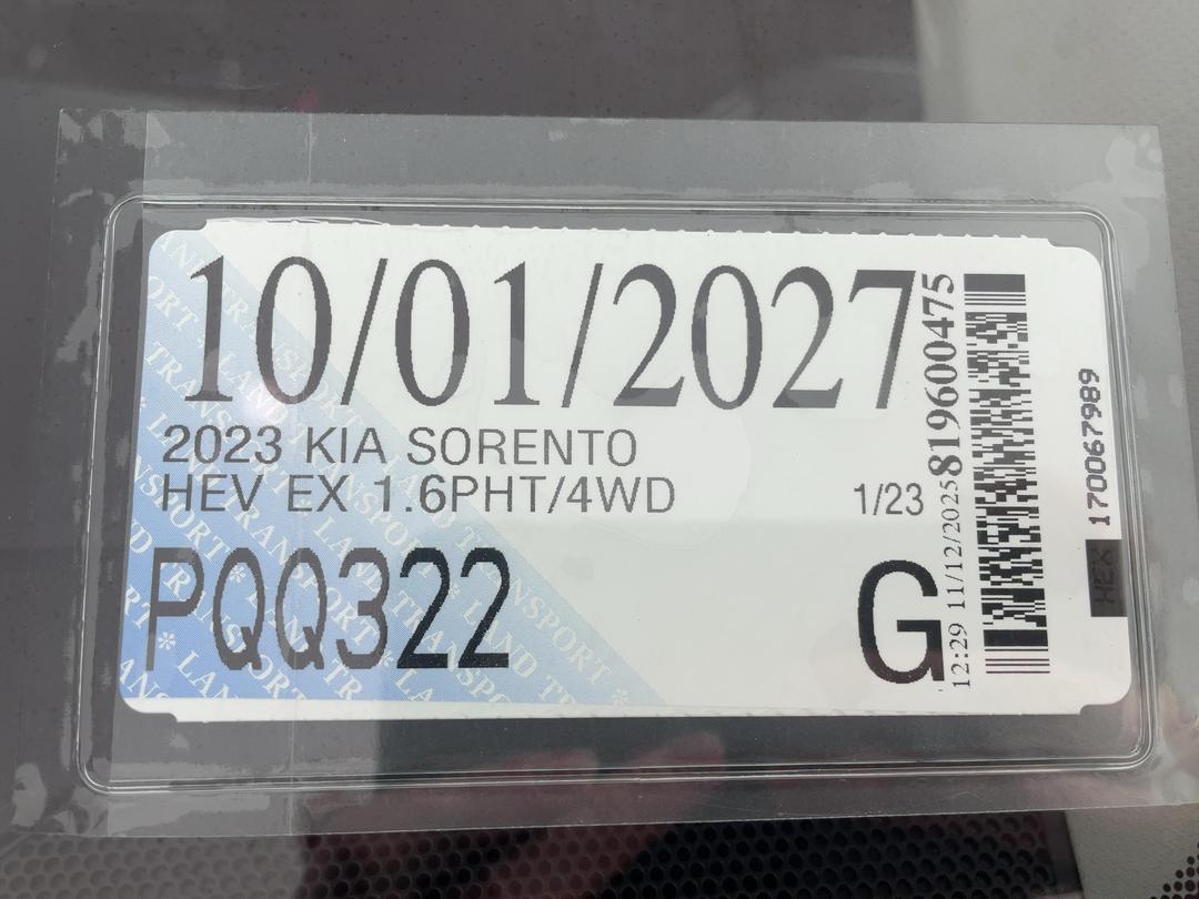 Photo '30' of KIA Sorento