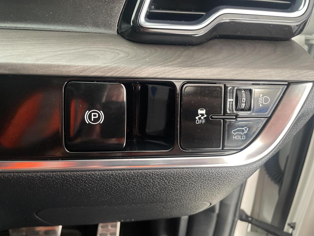 Photo '24' of KIA Sportage