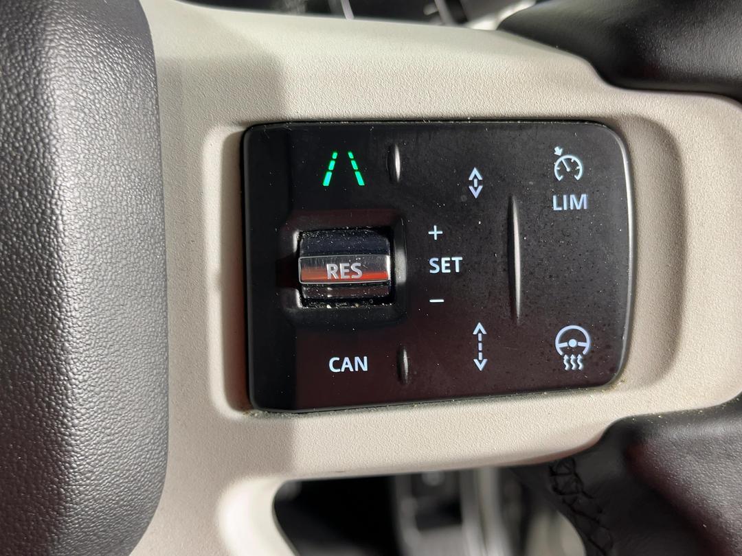 Photo '24' of Land Rover Defender