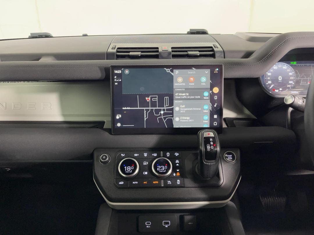 Photo '18' of Land Rover Defender