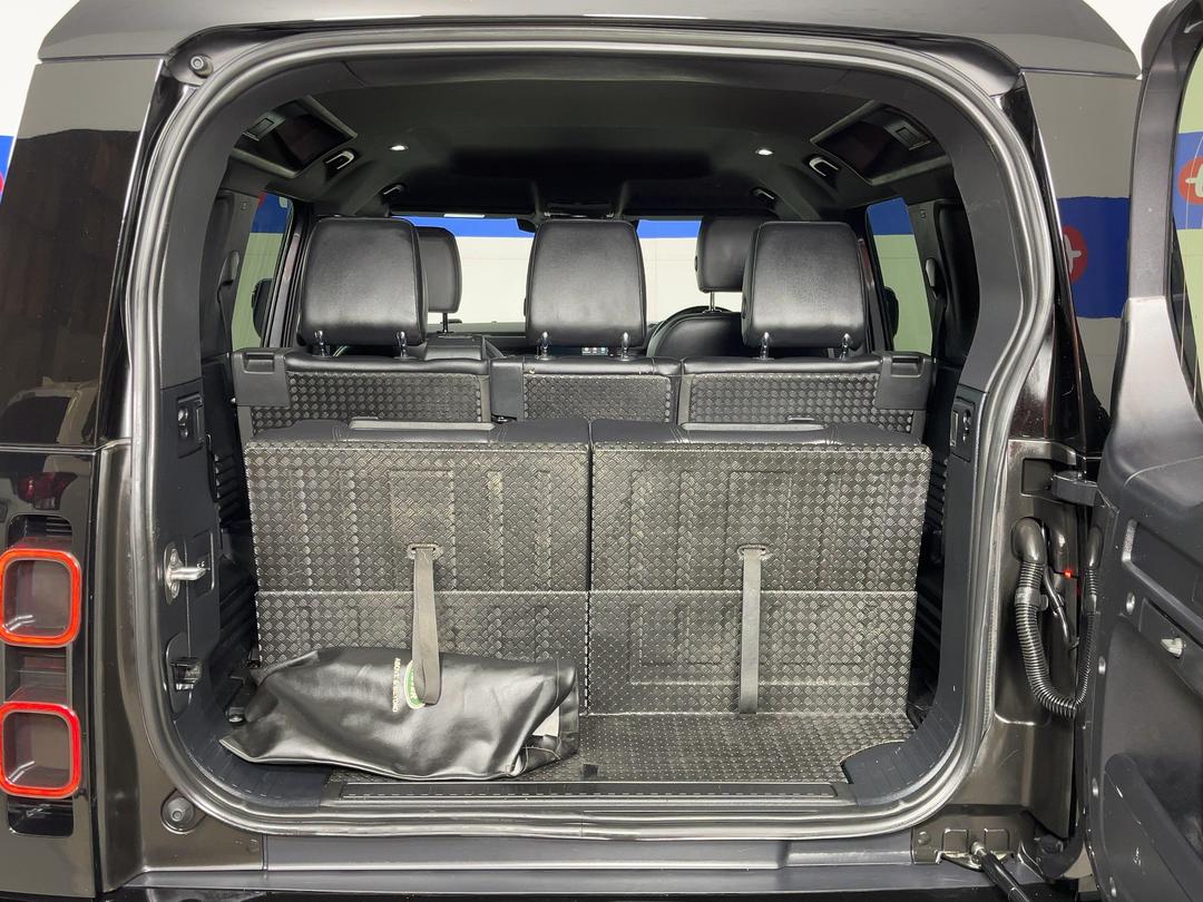 Photo '14' of Land Rover Defender
