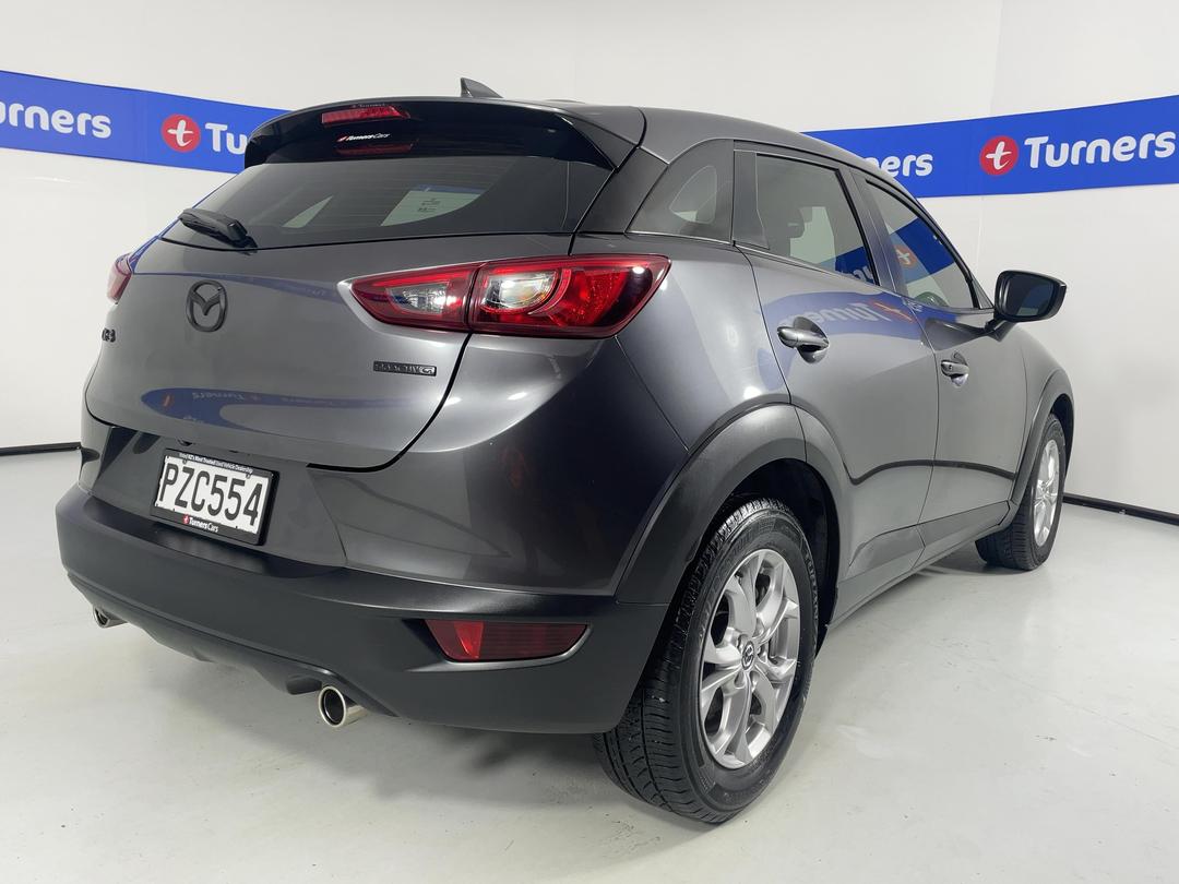 Photo '7' of Mazda CX-3