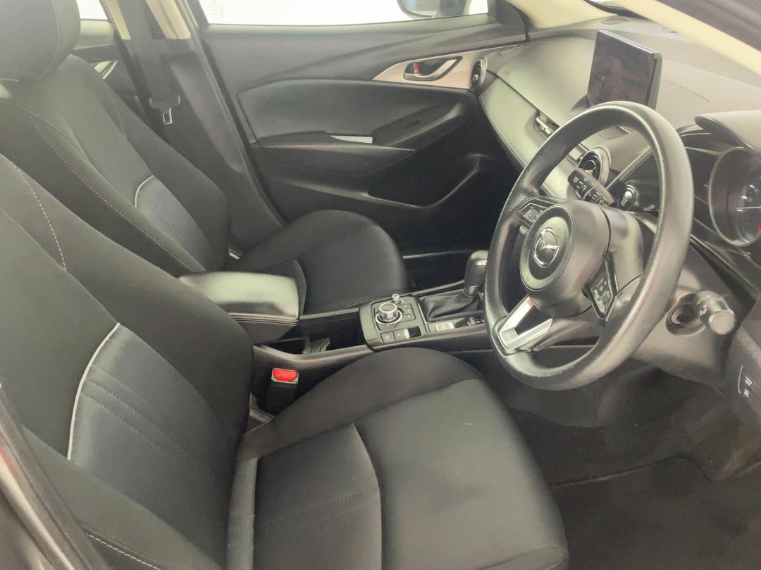 Photo '16' of Mazda CX-3
