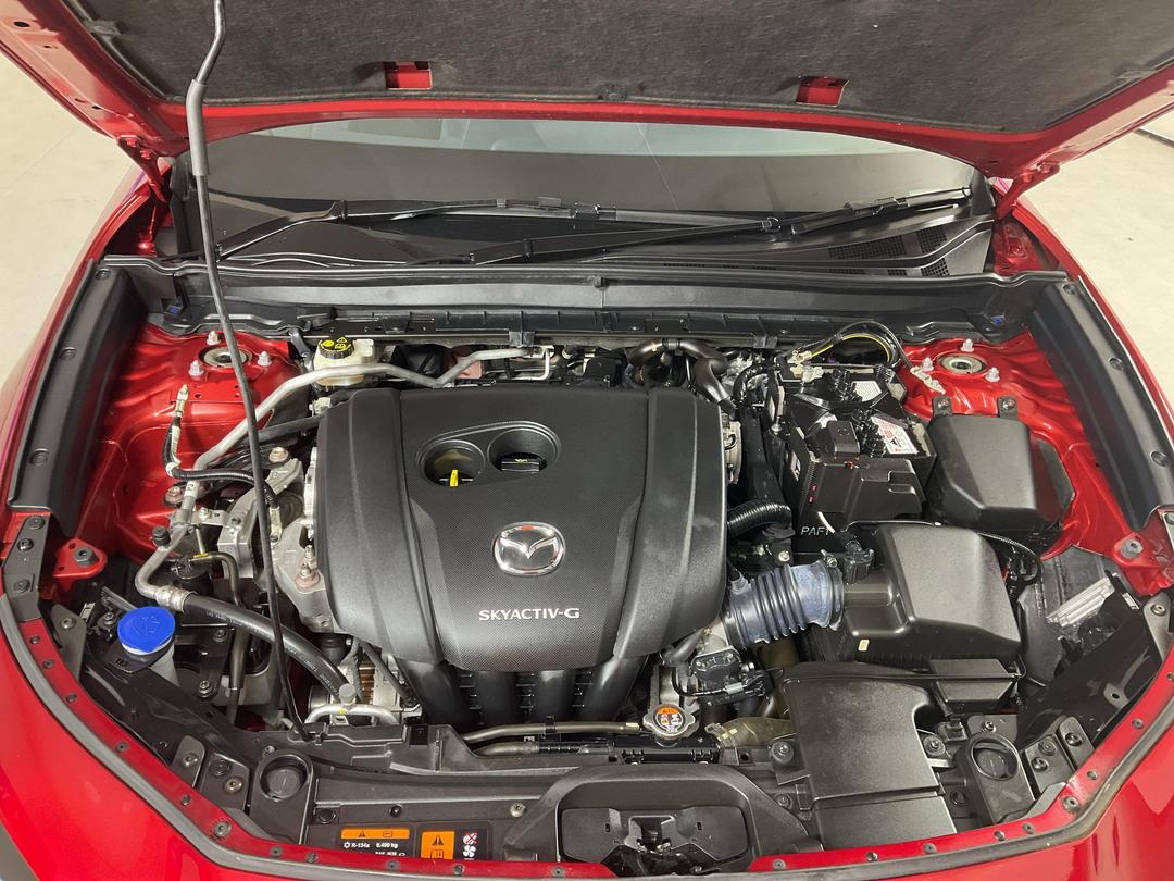 Photo '13' of Mazda CX-30