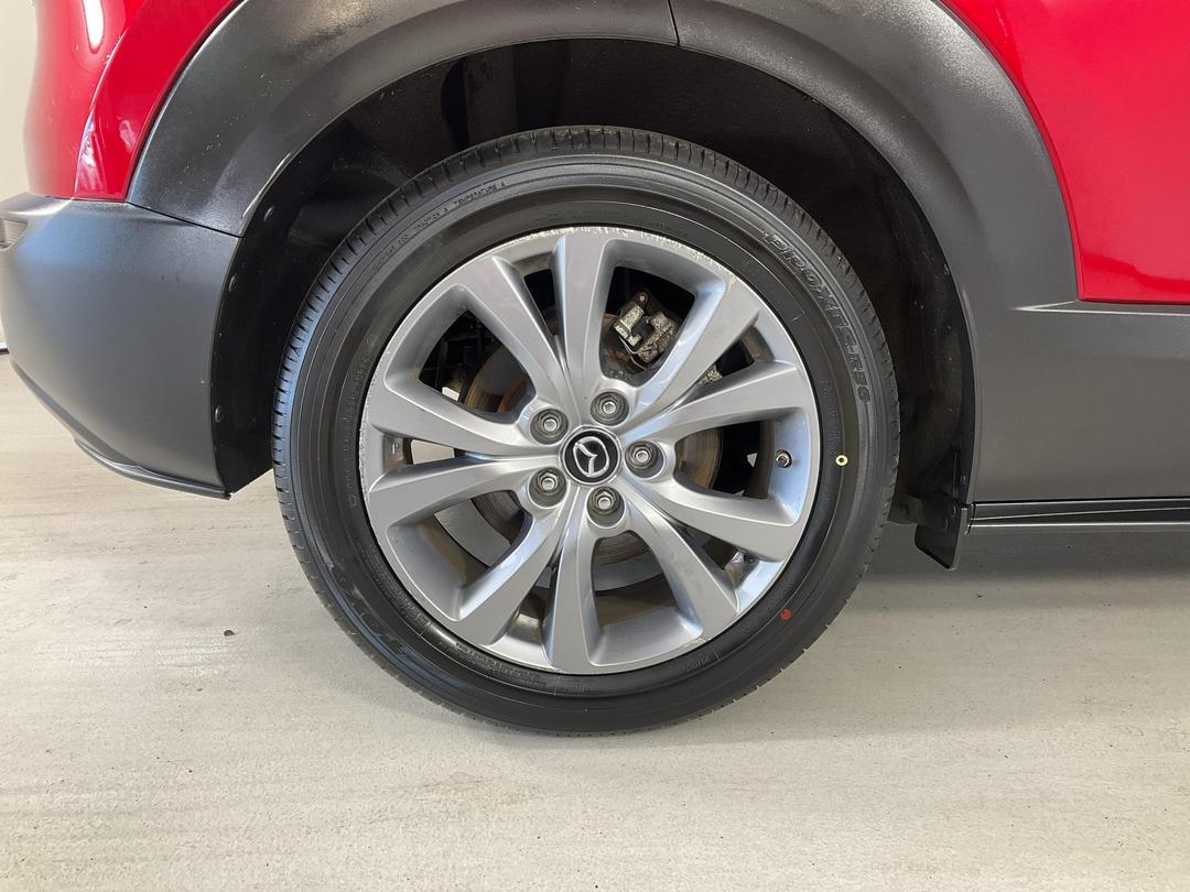 Photo '12' of Mazda CX-30