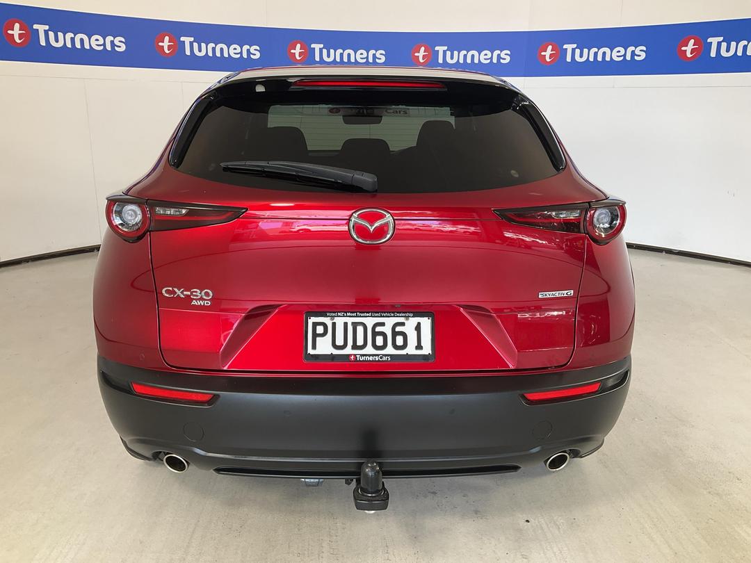 Photo '6' of Mazda CX-30