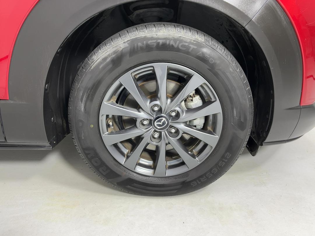 Photo '9' of Mazda CX-30