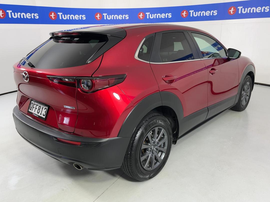 Photo '7' of Mazda CX-30