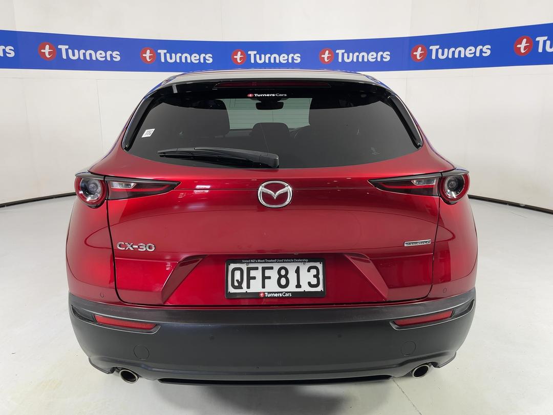 Photo '6' of Mazda CX-30