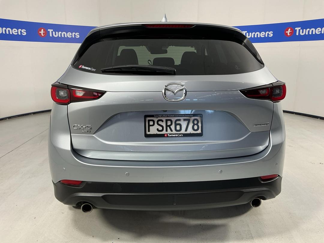 Photo '6' of Mazda CX-5