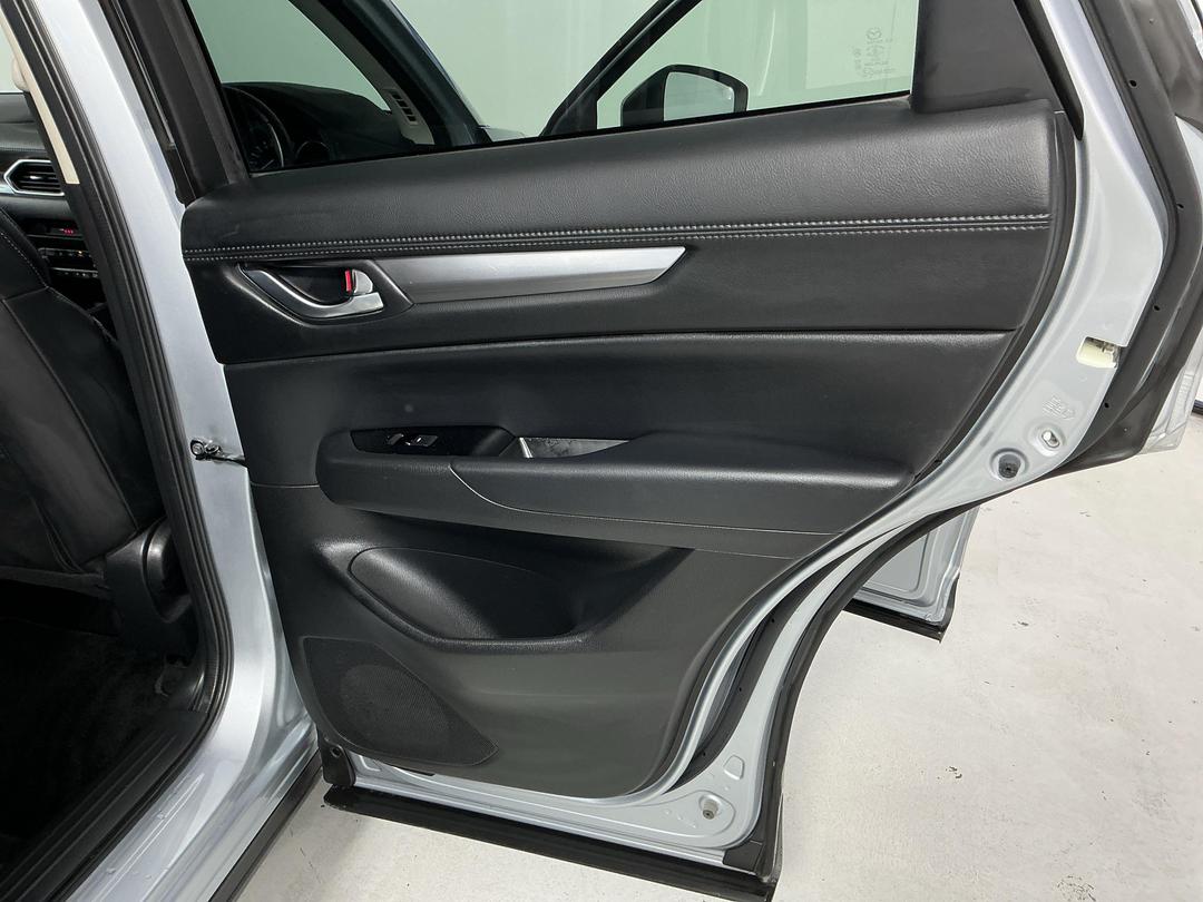 Photo '19' of Mazda CX-5