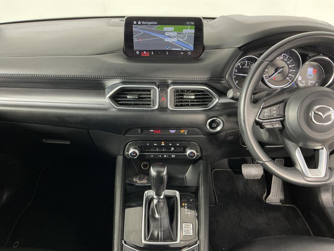 Photo '18' of Mazda CX-5