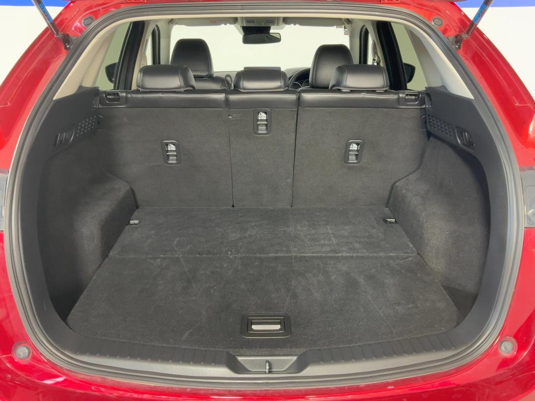 Photo '14' of Mazda CX-5