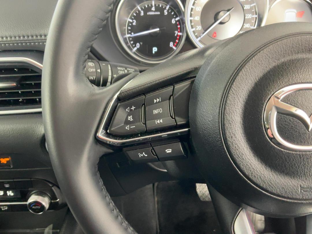 Photo '24' of Mazda CX-5