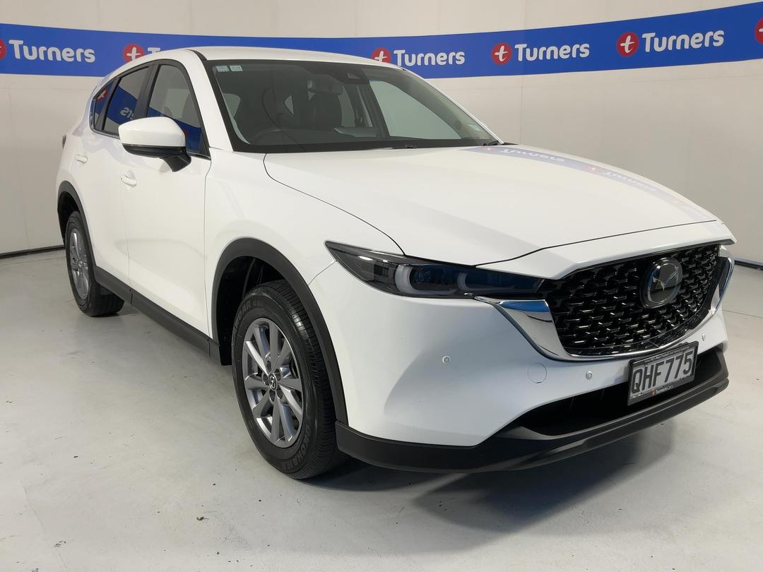 Photo '1' of Mazda CX-5