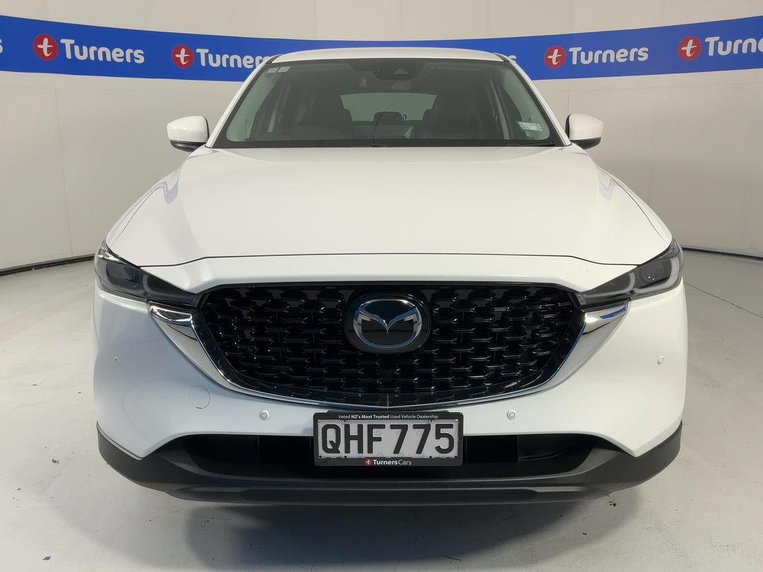 Photo '2' of Mazda CX-5