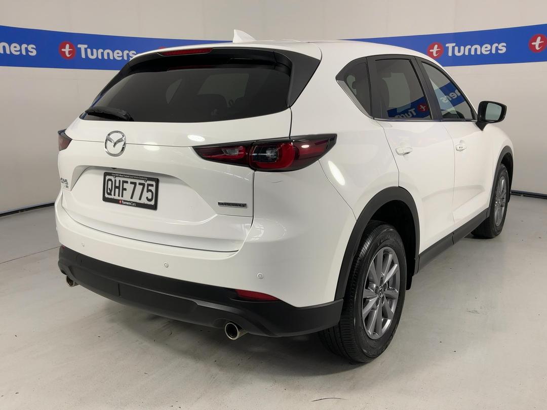 Photo '7' of Mazda CX-5