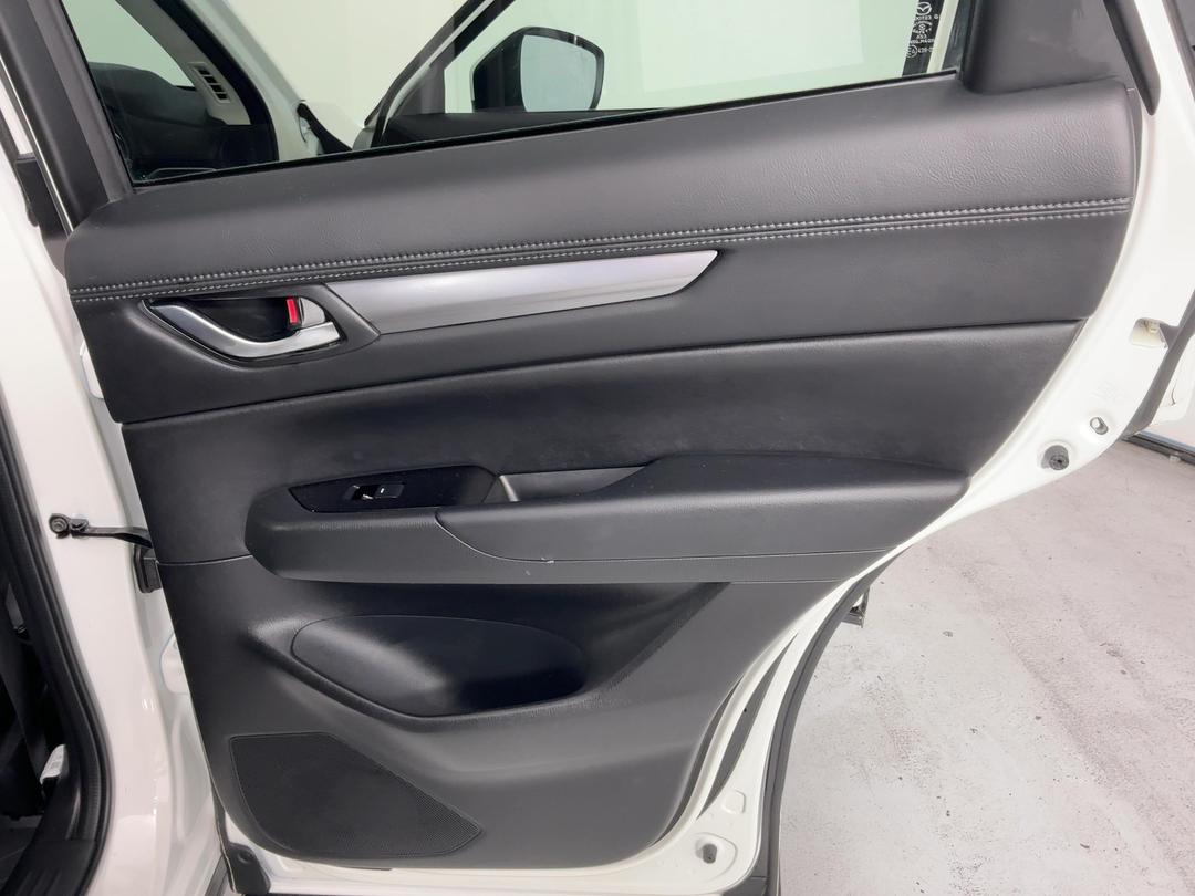 Photo '19' of Mazda CX-5