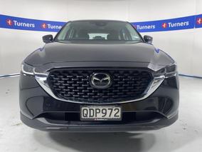 Photo '2' of Mazda CX-5
